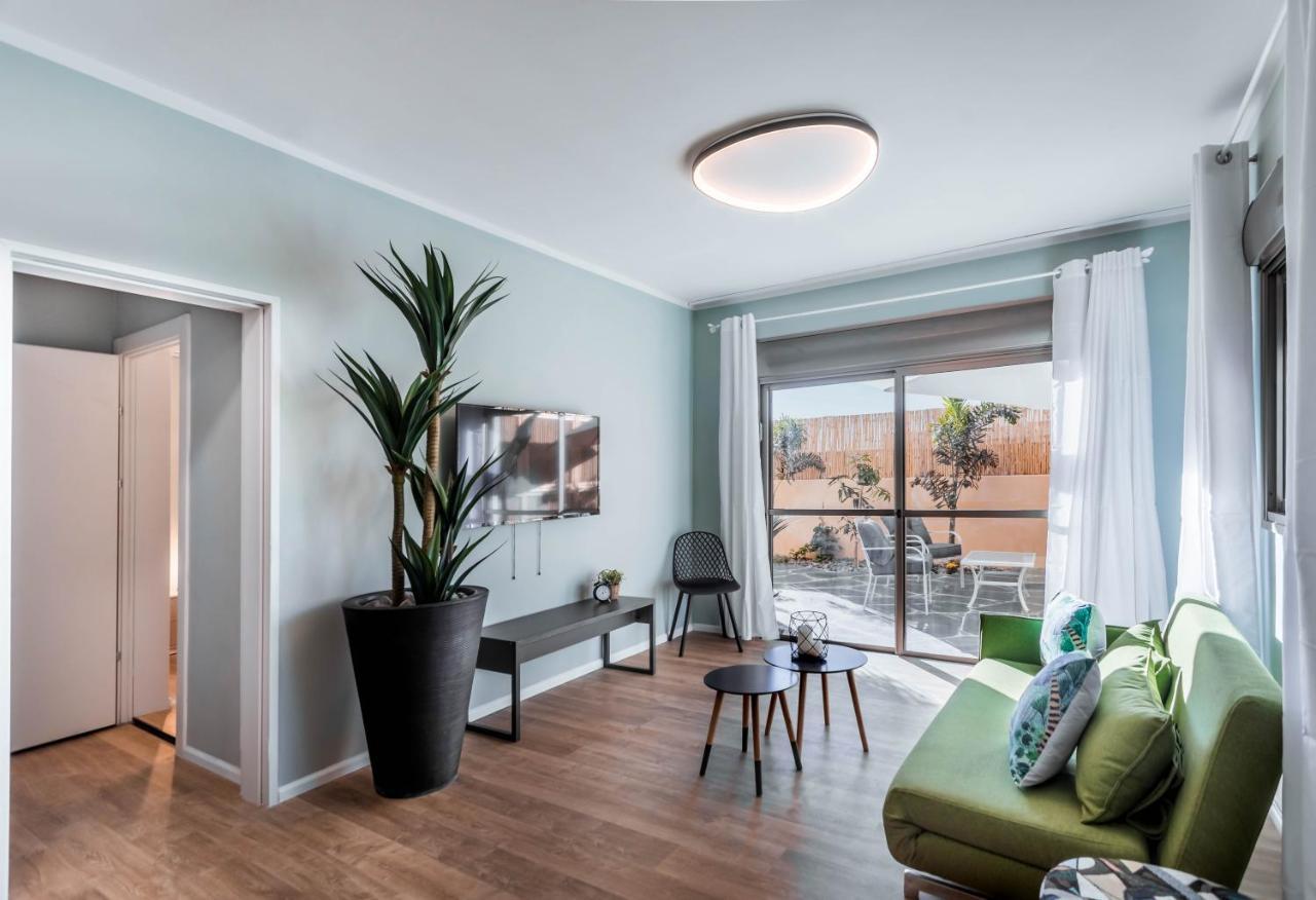 Almogim Suites Eilat Hotel (Adults Only) 외부 사진