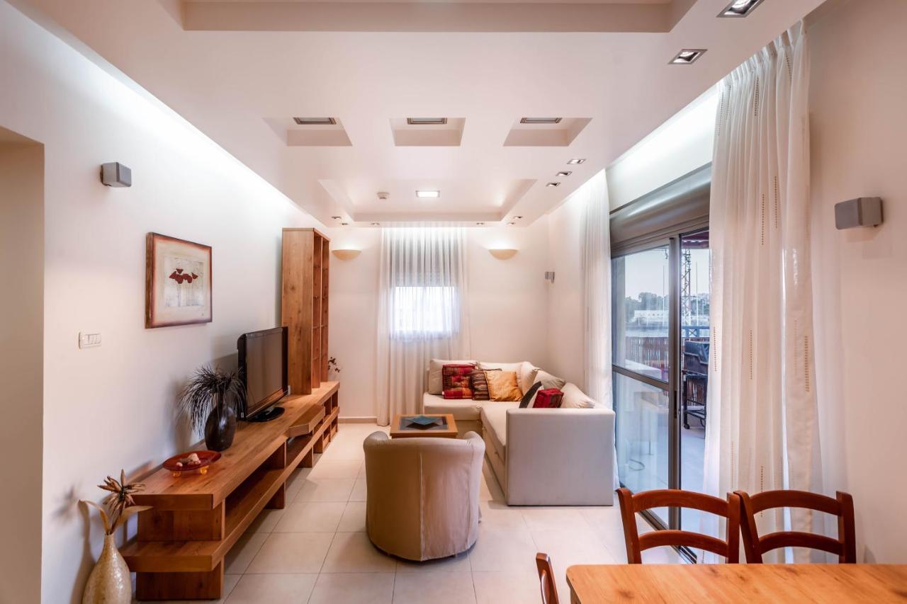 Almogim Suites Eilat Hotel (Adults Only) 외부 사진