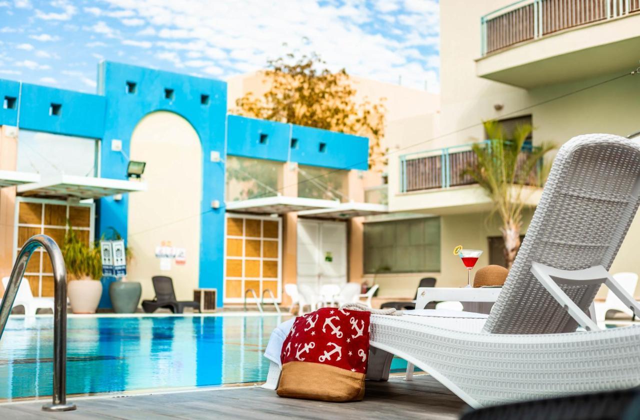 Almogim Suites Eilat Hotel (Adults Only) 외부 사진