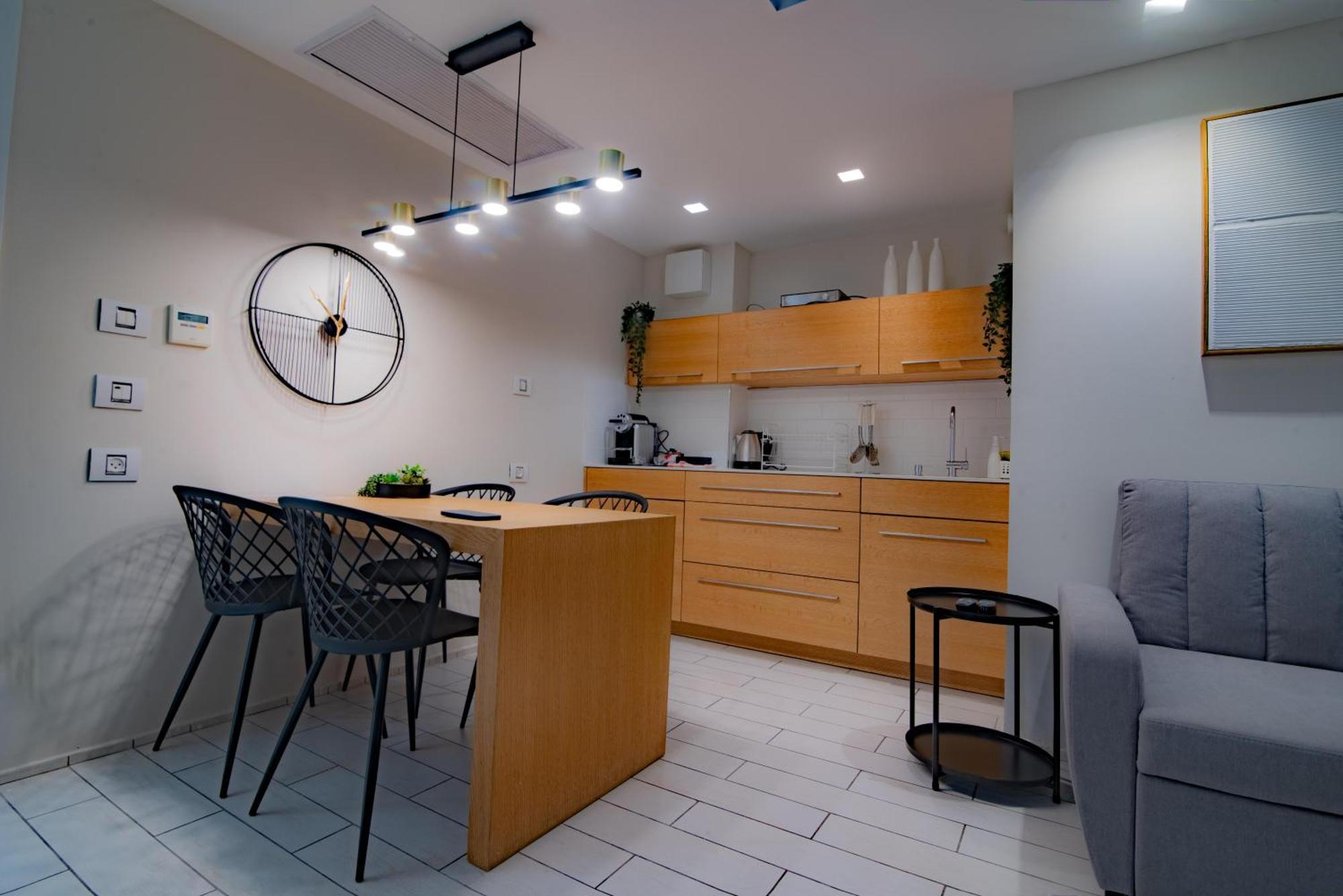 Almogim Suites Eilat Hotel (Adults Only) 외부 사진