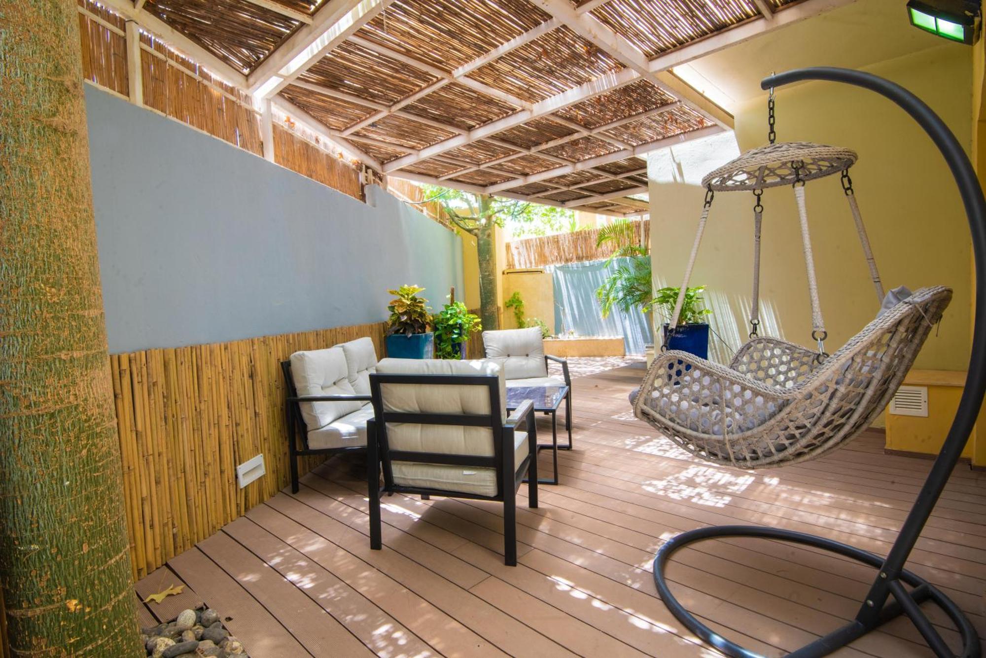 Almogim Suites Eilat Hotel (Adults Only) 외부 사진